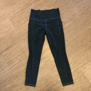 Athleta Ultimate Stash 7/8 Tight